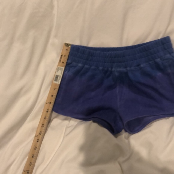 Spiritual gangster soft shorts wide waistband - Picture 3 of 3